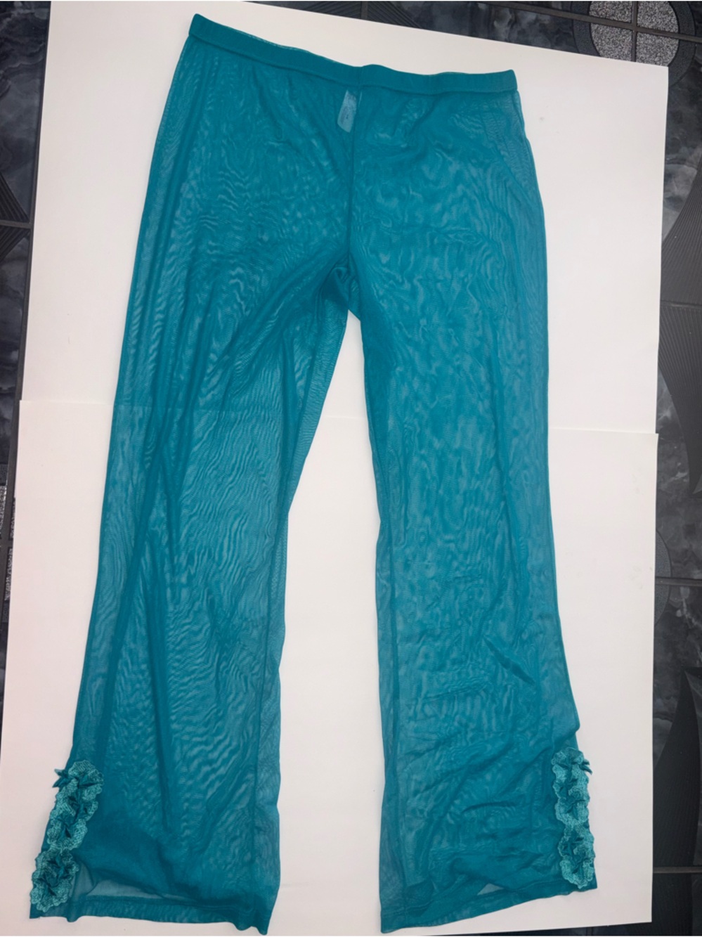 Mesh pants